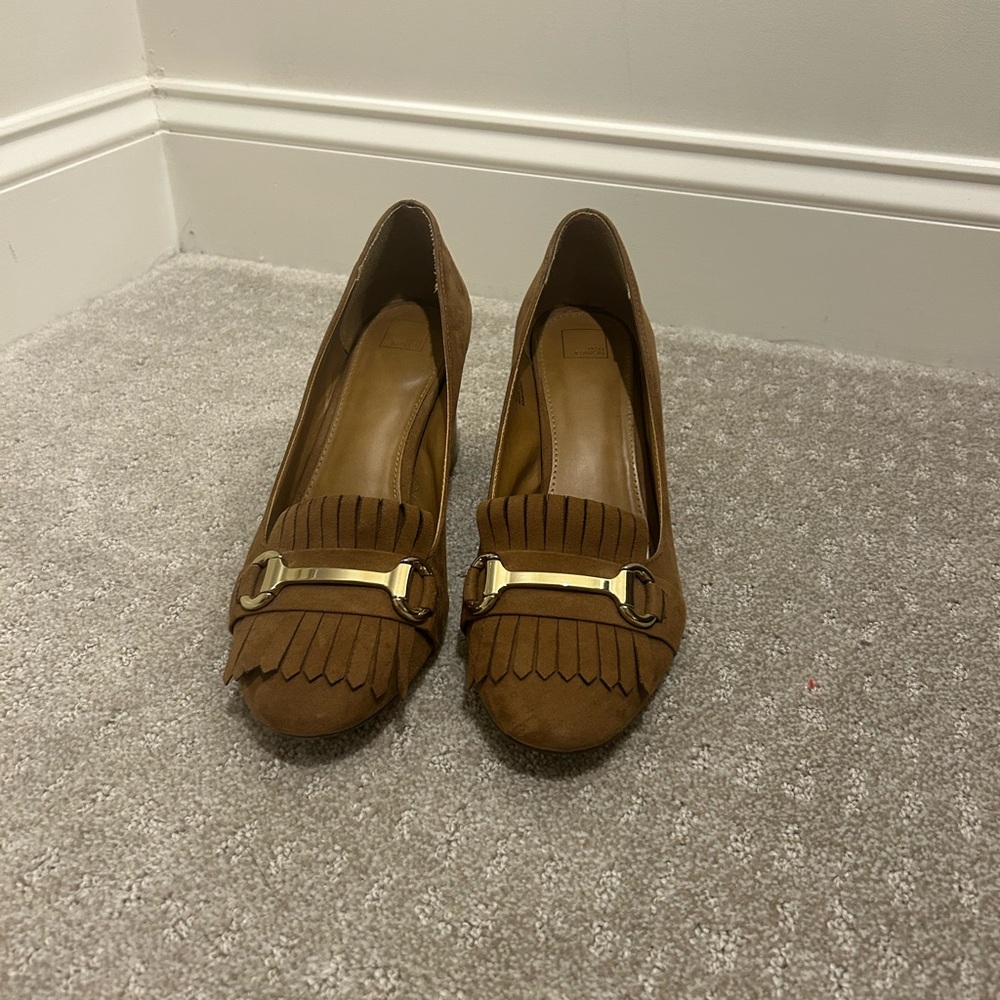14th & Union Brown Suede Fringe Heels with Gold Bit